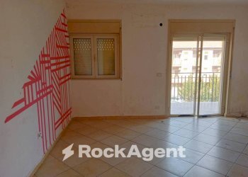 Salone - Three-room apartment via Honduras, 6b, Licata - photo 6