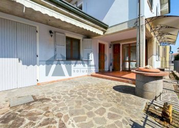 Cortile interno - Casa indipendente via Tobruk, Cesena - foto 19