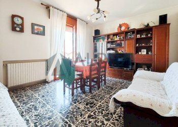 Salone - Trilocale via Roma, Savignano sul Rubicone - foto 1