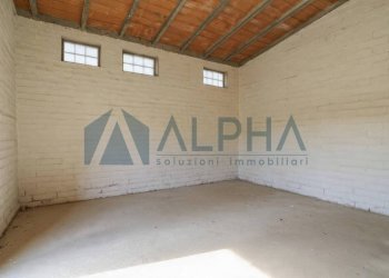 Magazzino - Shed via Monda, Forlì - photo 5