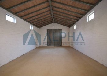 Magazzino - Shed via Monda, Forlì - photo 7