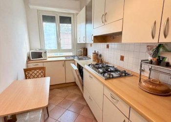 Cucina - Attico via Gian Luca Squarcialupo, 20, Roma - foto 32