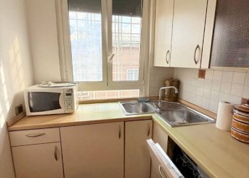 Cucina - Attico via Gian Luca Squarcialupo, 20, Roma - foto 33