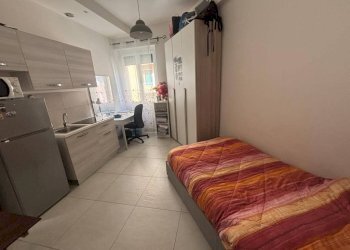 Camera da letto - Terreno non edificabile viale delle Provincie, 101, Roma - foto 2