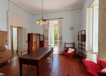 Salone - Villa strada Vicinale Roccazzo, Rivello - foto 30