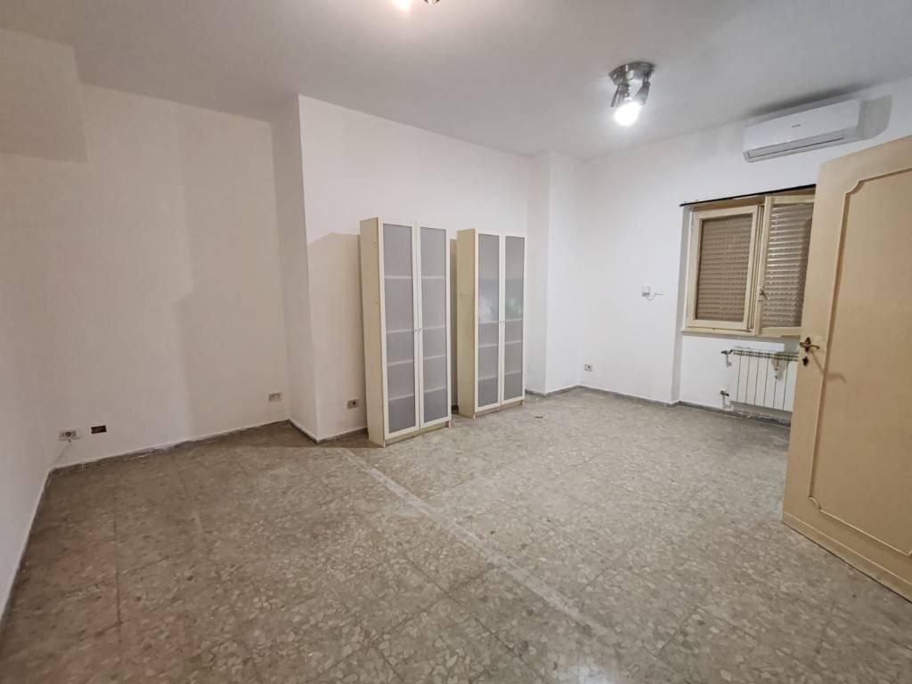 Stanza non arredata - Ufficio via Italo Carlo Falbo, 22, Roma - foto 2