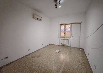 Camera da letto - Ufficio via Italo Carlo Falbo, 22, Roma - foto 5