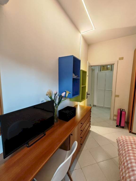 Salone - Appartamento via Lucrino, 41, Roma - foto 3