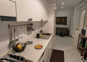 Cucina - Appartamento via Lucrino, 41, Roma - foto 12