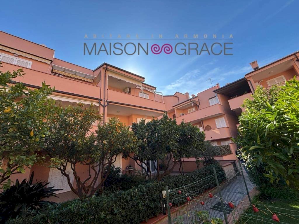 Facciata - Quadrilocale Loano - foto 1