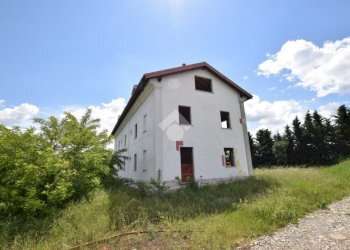 Independent house Strada privata, Novi Ligure - photo 2