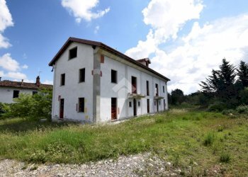 Independent house Strada privata, Novi Ligure - photo 3