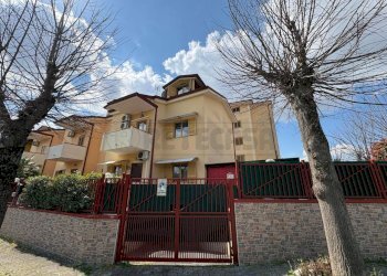 1.jpeg - Villa a Schiera Via Giudice Falcone, Marcianise - foto 1