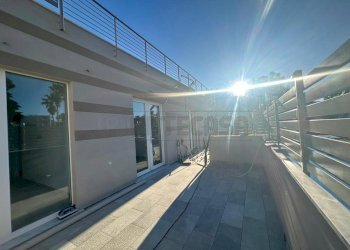 PHOTO-2026-03-26-09-09-31.jpg - Trilocale Via Madre Rubatto 7, Loano - foto 2