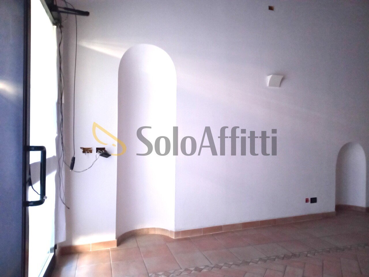 nicchie - Locale Commerciale Via Giovanni Giussani 2, Nova Milanese - foto 2