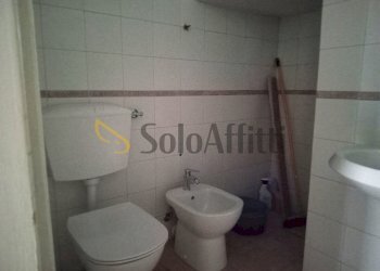 bagno - Locale Commerciale Via Giovanni Giussani 2, Nova Milanese - foto 11