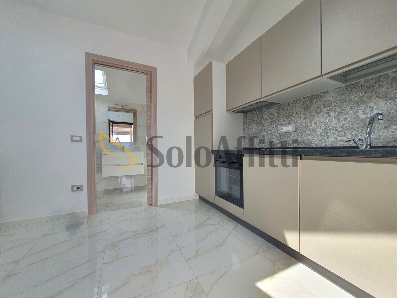 Attic Corso Giuseppe Mazzini 213, Catanzaro - photo 1