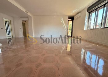 WhatsApp Image 2026-03-25 at 12.16.53 (3).jpeg - Quadrilocale Via Pier Paolo Pasolini 47, Caserta - foto 5