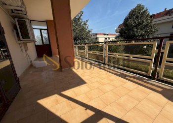 WhatsApp Image 2026-03-25 at 12.16.54 (1).jpeg - Quadrilocale Via Pier Paolo Pasolini 47, Caserta - foto 10