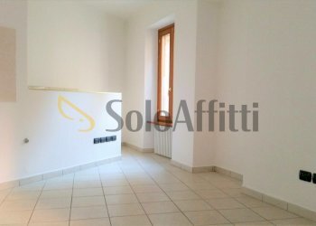 9.jpg - Locale Commerciale Porlezza - foto 9