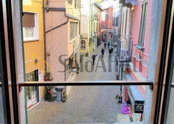 12.jpg - Locale Commerciale Porlezza - foto 12