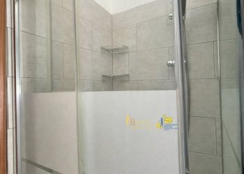 BOX DOCCIA.jpg - Trilocale Via M. Jacchia 4, Parma (zona Montanara) - foto 15