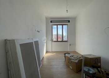 IMG_8449.JPG - Appartamento Via Bradia 28, Sarzana - foto 3