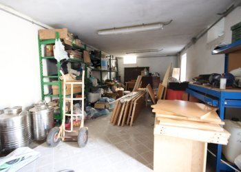 Villa singola divisa in 2 appartamenti - IA04201 ( - Villa Via Capo di Vico 3A, Lucca - foto 30