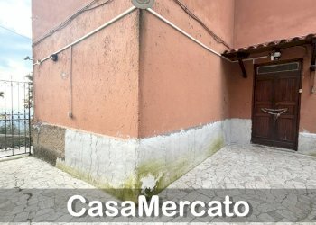 11.jpg - Bilocale Rocca di Papa - foto 3