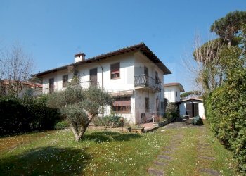 DSC_0001.JPG - Villa Via Canova, Forte dei Marmi - foto 1