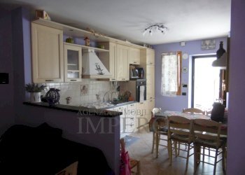 cucina a vista - Porzione di casa Frazione Brunetti 17, Camporosso - foto 11