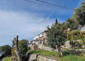 giardino esterno - Villa Corso Mentone 2, Ventimiglia - foto 3