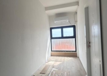 1.jpeg - Commercial Premises Viale Maiella 23/A, Francavilla al Mare - photo 1