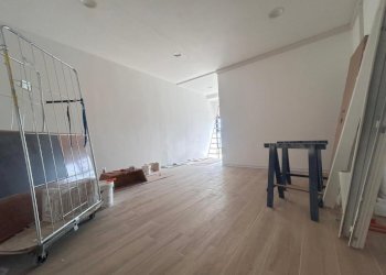 33.jpeg - Commercial Premises Viale Maiella 23/A, Francavilla al Mare - photo 3