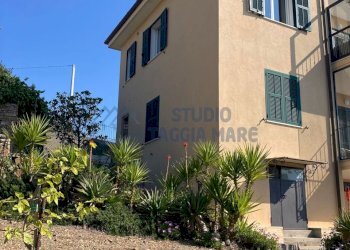 WhatsApp Image 2026-03-26 at 11.10.21.jpeg - Casa indipendente Via Provinciale, Costarainera - foto 2