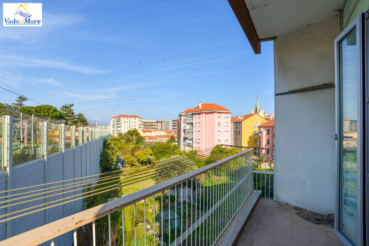 Via Quiliano-12.jpg - Appartamento Via Quiliano 10, Savona - foto 1