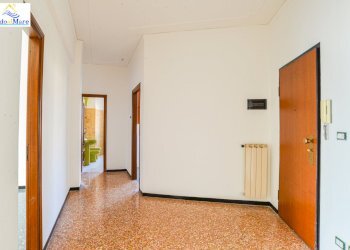 Via Quiliano-13.jpg - Appartamento Via Quiliano 10, Savona - foto 2