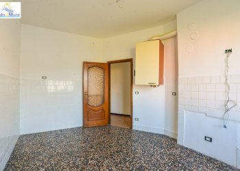 Via Quiliano-22.jpg - Appartamento Via Quiliano 10, Savona - foto 9