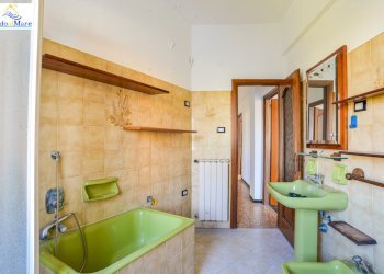 Via Quiliano-18.jpg - Appartamento Via Quiliano 10, Savona - foto 20