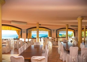 SALA RISTORANTE - Three-room apartment Strada Regionale 447, Centola - photo 10