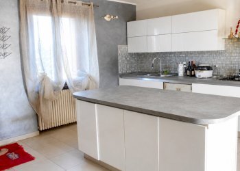 2 - Villa all'asta Via Basaluzzo 18, Fresonara - foto 2