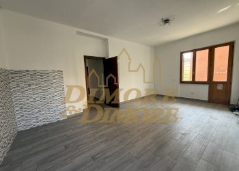 IMG_2684.JPG - Quadrilocale Via Oberdan, Omegna - foto 1