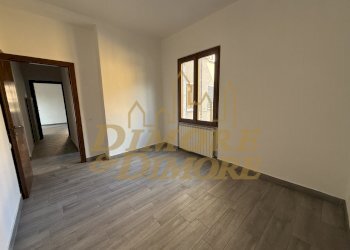 IMG_2667.JPG - Quadrilocale Via Oberdan, Omegna - foto 3