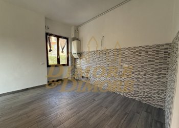 IMG_2678.JPG - Quadrilocale Via Oberdan, Omegna - foto 10