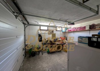 Garage.jpg - Villa Via alla Piana 84, Cannobio - photo 27
