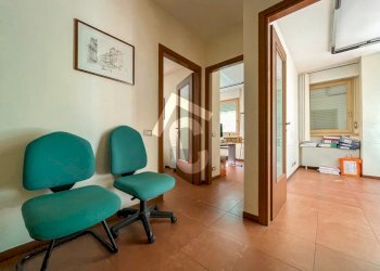 73778.jpg - Office Jesi - photo 5