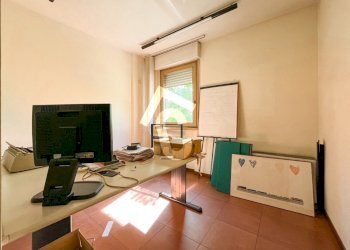 73780.jpg - Office Jesi - photo 6