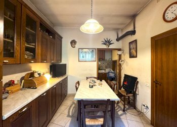 cucina - Villa Via di Migliana, Cantagallo - photo 9