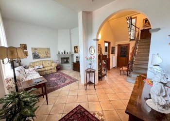 IMG_1915.jpeg - Villa Via Roma 63, Prato - photo 9