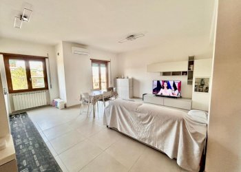 2.jpeg - Trilocale Via Nazionale Tiburtina 65, Guidonia Montecelio - foto 2